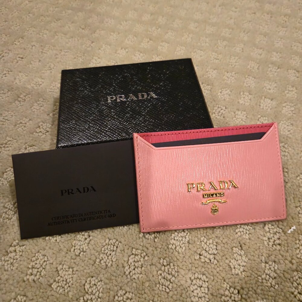 Prada Vitella Move Cardholder